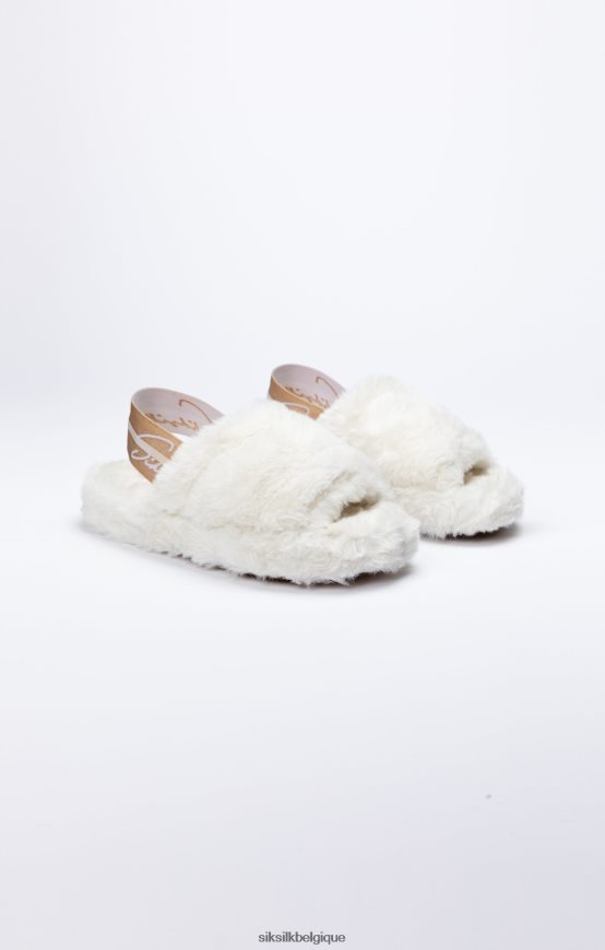 pantoufle blanche moelleuse chaussure femmes SikSilk AS2ZD271